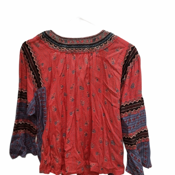 Free People v-neck crop blouse - Picture 2 of 2